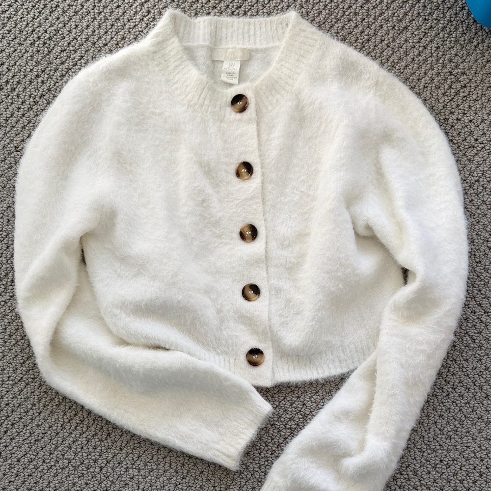 HM fuzzy sweater